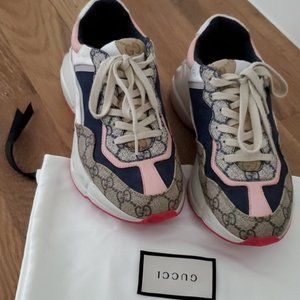 Women's Gucci Rhyton Sneaker
